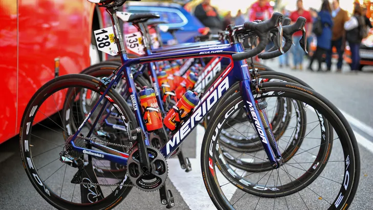 Fietsen Bahrain Merida gestolen voor Hammer Series