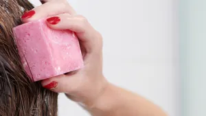 Er is nu een shampoobar (en het is niet wat je denkt)