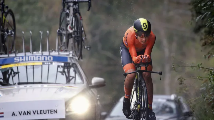 WK 2017: Van Vleuten kroont zich tot wereldkampioene tijdrijden, Van der Breggen pakt zilver