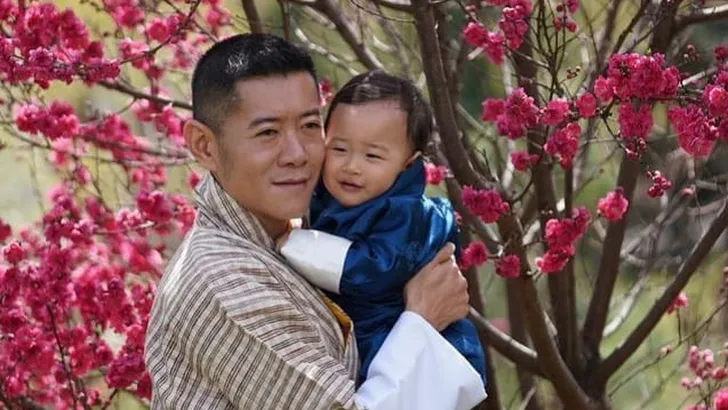 Bhutan: lentefoto's van de Drakenprinsjes