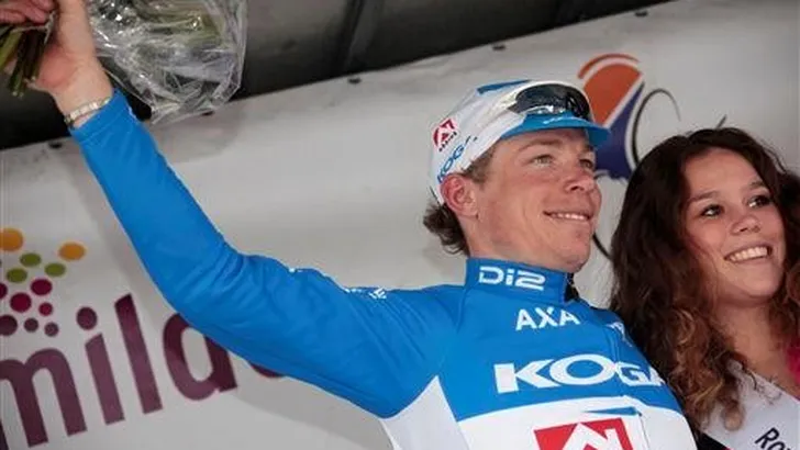 Van Haaren wint koninginnenrit OT; Freiberg leider