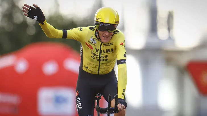 robert gesink neemt afscheid in de vuelta, hij treedt toe tot de eregalerij der gepensioneerden