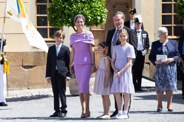 Prinses Madeleine en manlief Christopher O'Neill met hun kinderen.