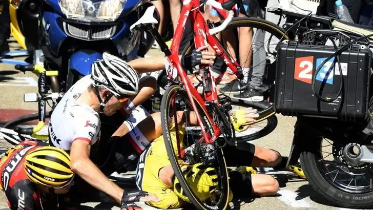 UPDATE: Quintana stijgt in klassement; Mollema boos