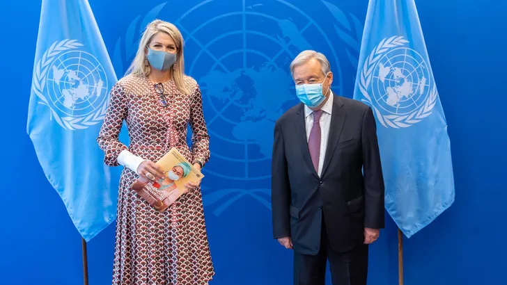 Koningin Máxima biedt jaarverslag aan 