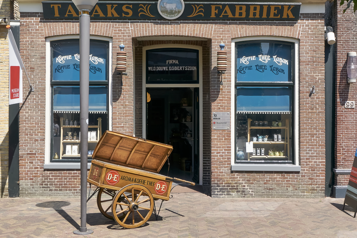 Van klein dorpswinkeltje tot koffie-imperium: hoe een Friese kruidenierszaak heel Nederland veroverd