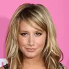 Actrice Ashley Tisdale onherkenbaar na plastische chirurgie