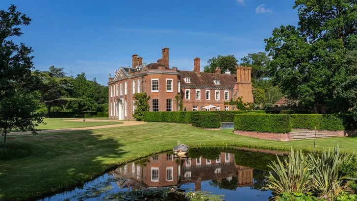 Dit landhuis uit Austen-tijden staat te koop