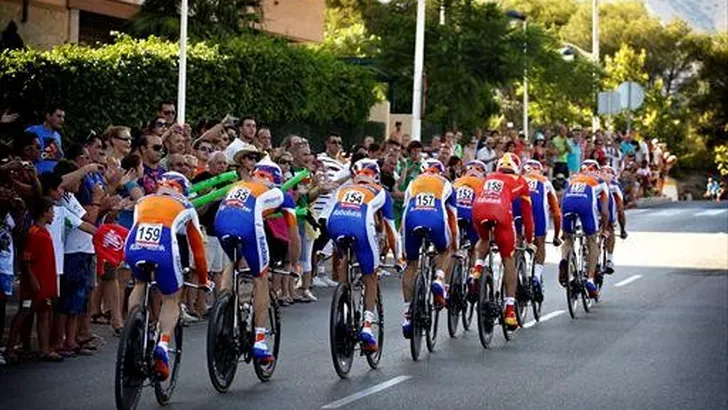 Ploegentijdrit Vuelta wél met tijdsverschillen