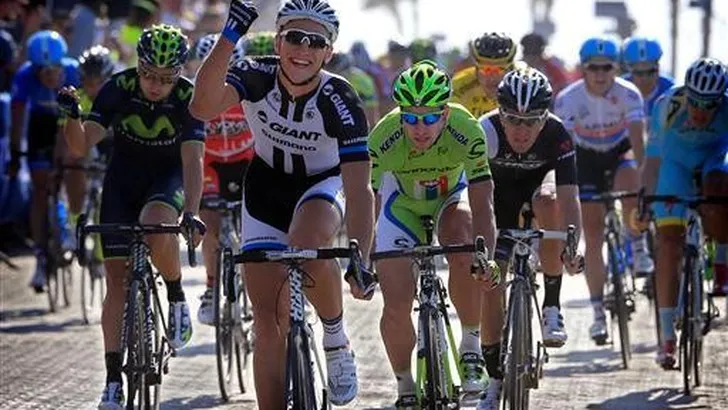 Kittel sprint naar zege in Dubai
