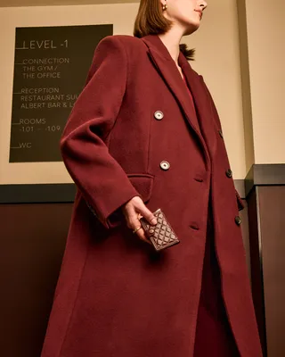 Miniwallet + Embossed Diamond Bordeaux €170.