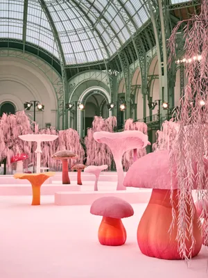 Het decor van de Chanel Spring/Summer 2026 Haute Couture-show