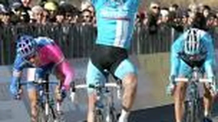 Zesde seizoenszege voor Petacchi