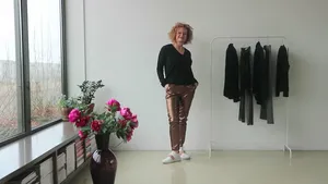 Modevlogger Anita laat zien: 'Zo draag je de look van 2017 casual en tóch chic'