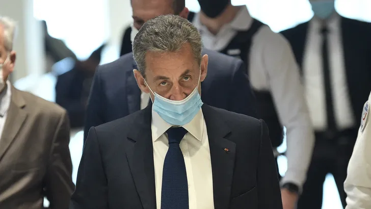 Oud-president Sarkozy gaat de bak in voor corruptie