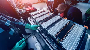 Nederland stuurt topdelegatie naar China: chipaanvoer voor auto’s in gevaar