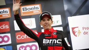 Tour de Wallonie: Dylan Teuns geeft fietsles in Houffalize