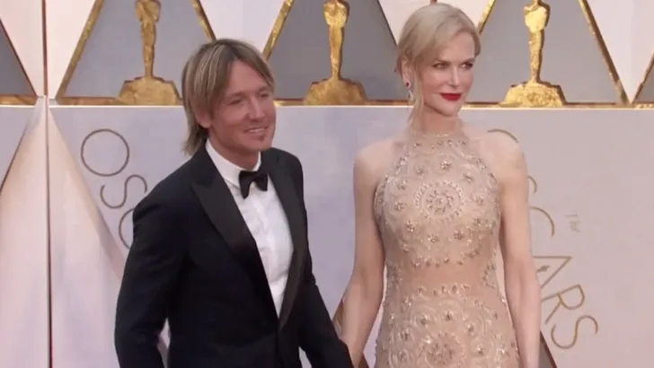 Deze prachtige jurken droegen de sterren op de rode loper bij de Oscars