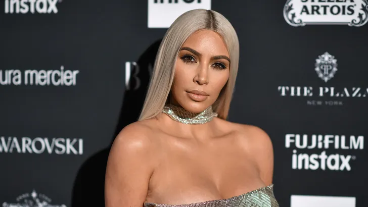 Het super goedkope haarproduct waar Kim Kardashian bij zweert