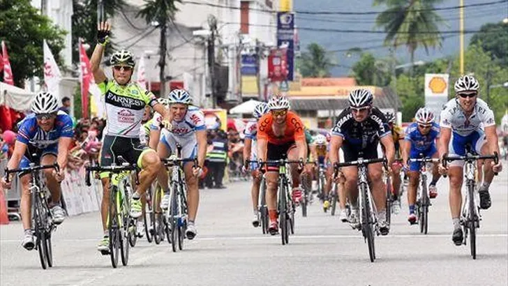 Guardini wint slotrit in Ronde van Qatar (Video)
