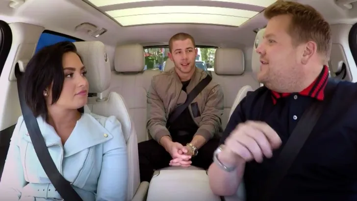 Yes: er is weer een nieuwe Carpool Karaoke! Kijk 'm hier