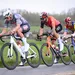 mathieu van der poel in een vlaamse koers op kop in een groepje met filippo ganna en mads pedersen