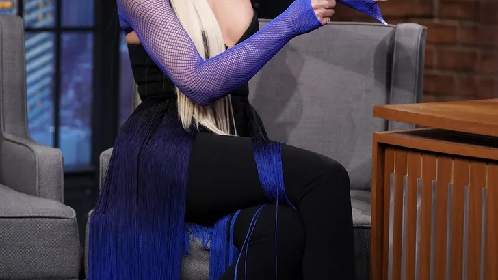 Gwen Stefani onherkenbaar door metamorfose
