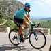 Vuelta a España: Alexey Lutsenko klautert naar zege op Ermita de Santa Lucía