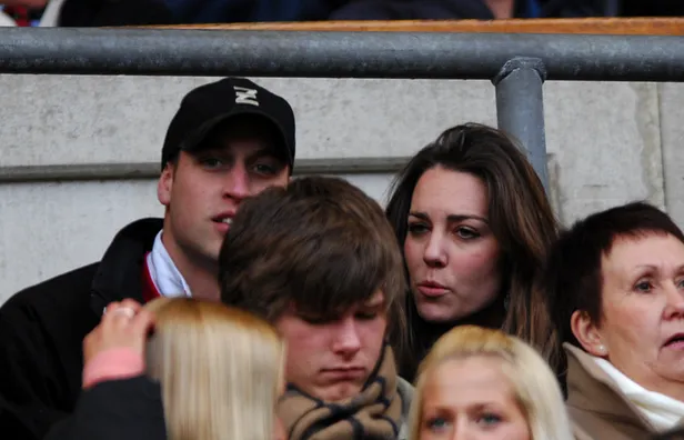 Archiefbeeld van Prins William en Kate Middleton in 2007 bij het 6 Nations rugby-kampioenschap.