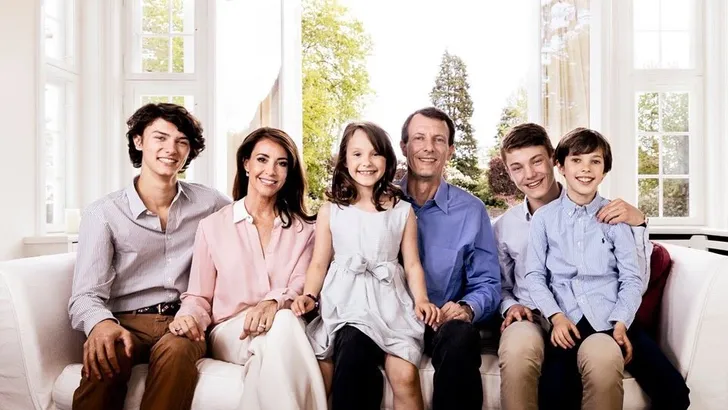 Prins Joachim trakteert dochter Athena (7) op eerste gala