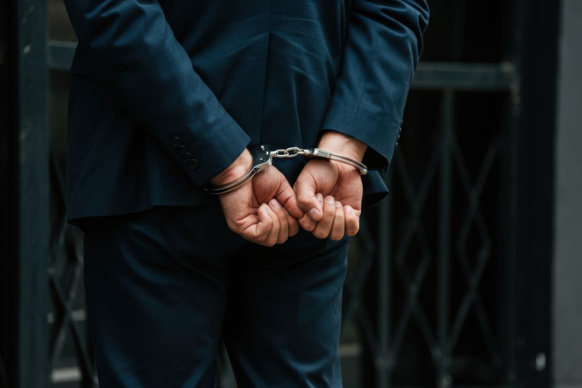 Spaanse rechtbankmedewerker jat 17 miljoen van Nederlandse crypto-verdachte  | Panorama