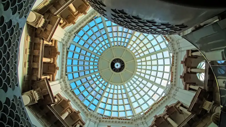Genieten van virtuele rondleidingen in 10 Europese musea