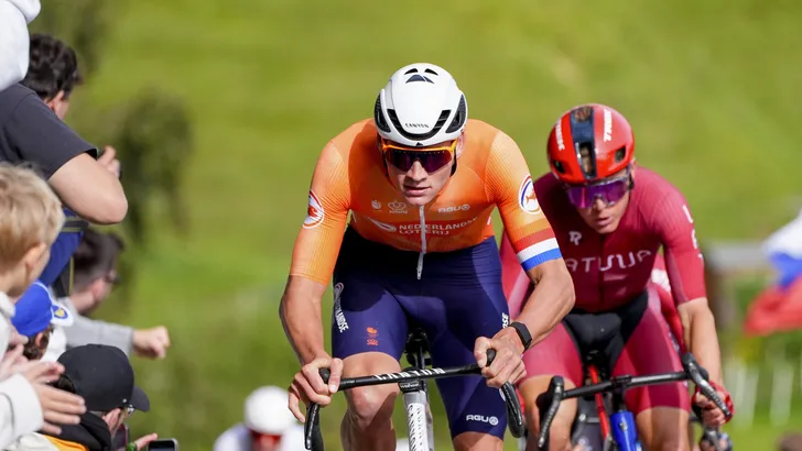 mathieu van der poel in oranje