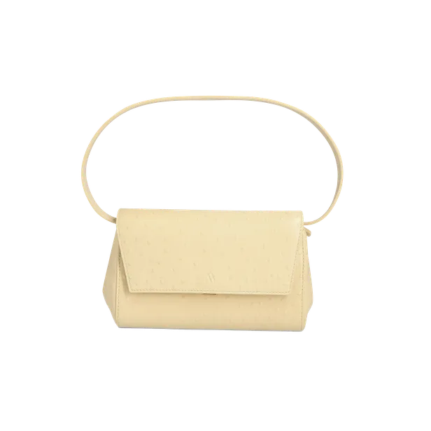 Ikon-clutch met struisvogelprint in butter yellow van Kaai | €375