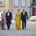 Hello Sunshine! Royals in stralend geel