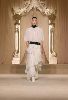 Vederlicht en romantisch, deze look.