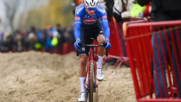Wereldbeker Cyclocross Race in Antwerpen 2022 men elite