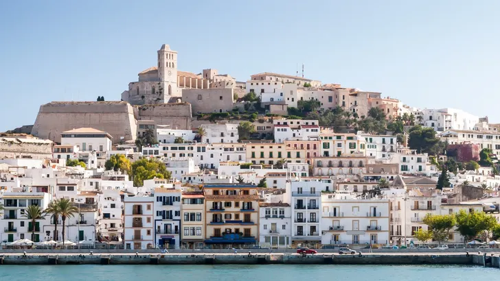 9 hotspots die je moet bezoeken als je naar Ibiza gaat
