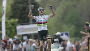 Marianne Vos voert de UCI-ranglijst aan