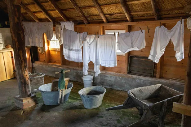 Schuur in een koloniehuisje