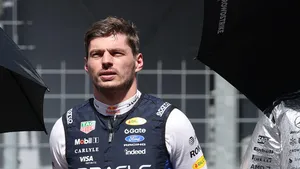 Max Verstappen in Red Bull kleding