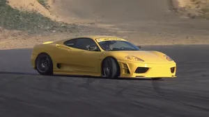 VIDEO: aan boord bij een Ferrari 360 driftcar