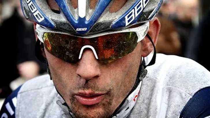 Einde voorjaar Leukemans door onwillige knie