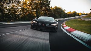 Bugatti Chiron Pur Sport Nordschleife