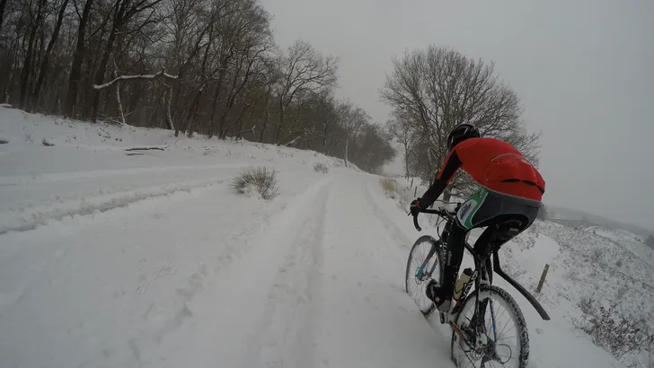 Sneeuwpret: 8 tips voor fietsen door de sneeuw