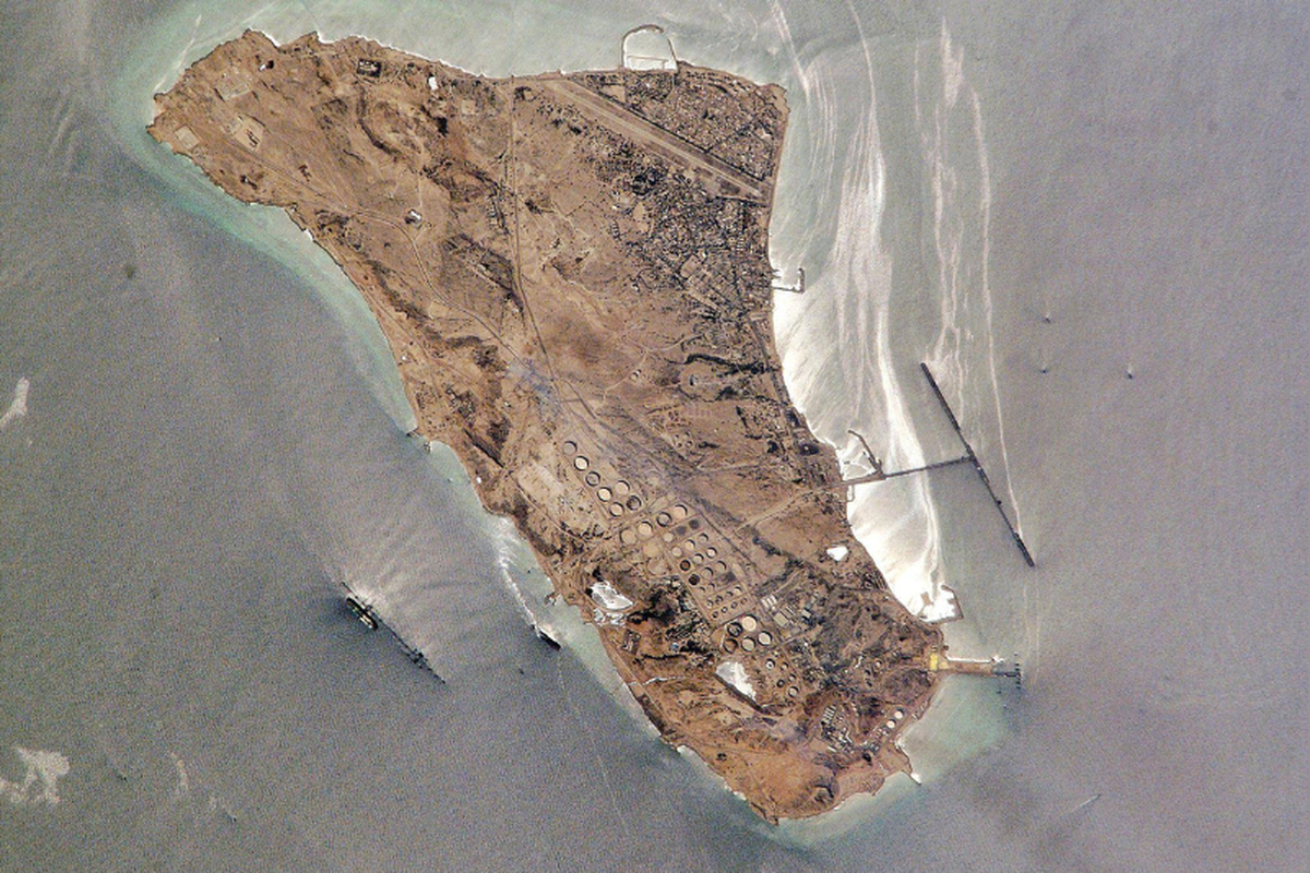 De bewogen geschiedenis van Kharg: van VOC-vestiging tot Iraans olie-eiland