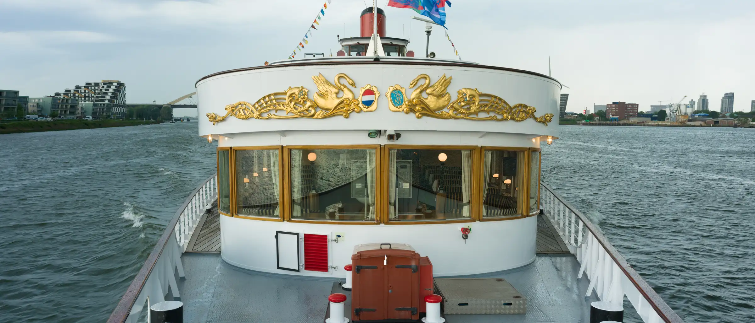 Stoomraderboot De Majesteit, het schip uit de Elvis-film G.I. Blues.