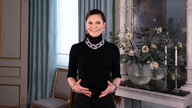 Victoria en co. aan de (enorme) ketting