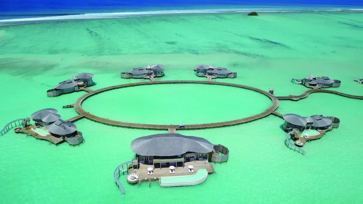 HIER WIL JE WONEN … OF OP Z’N MINST VAKANTIE VIEREN