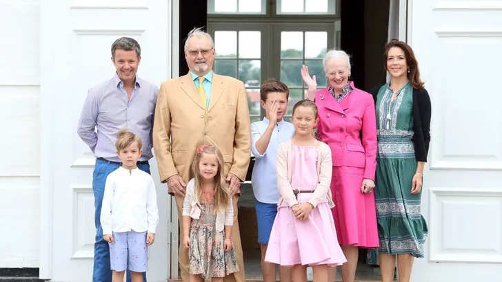 Koningin Margrethe verrast met roze